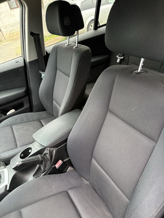 Vand Bmw x3 anul 2010