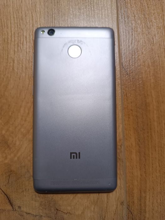 Продам телефон Xiaomi Redmi 3S