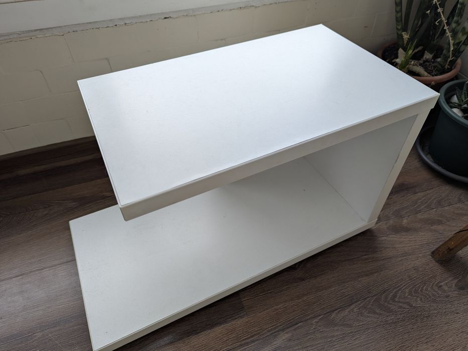 Noptiera mica din PAL