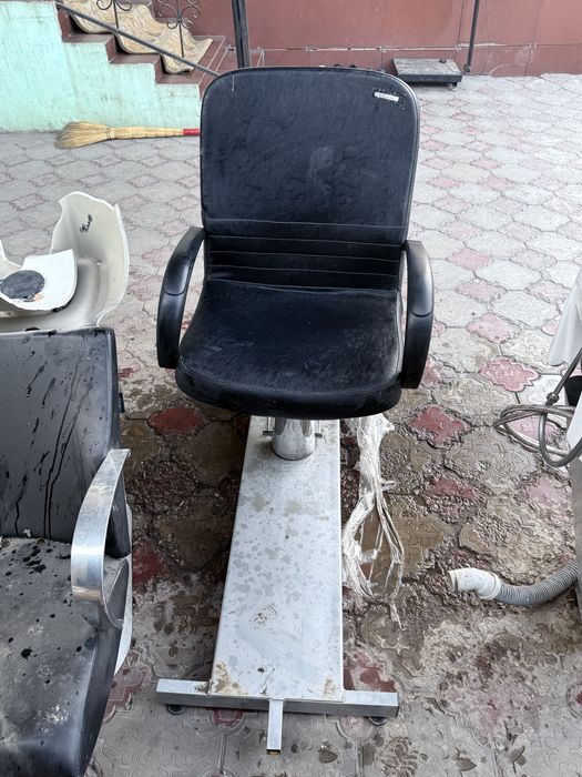 Парихмахерская мойка, парихмахерское кресло