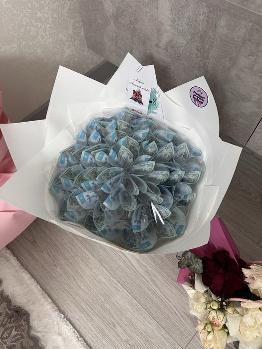 Букет из 500 тенге