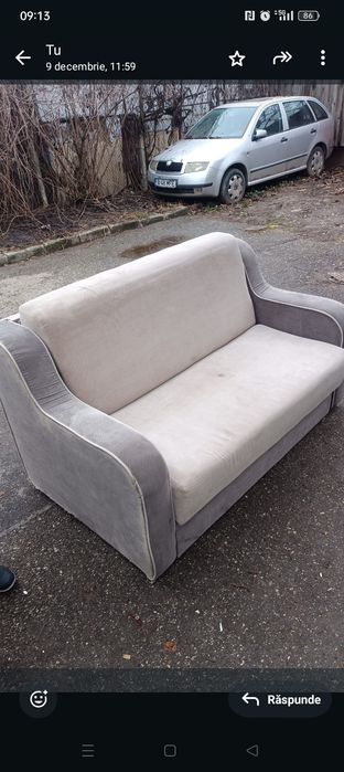 Canapea mica doua persoane
