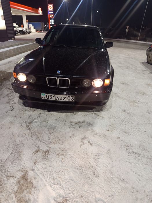 Продам Bmw 7 e32