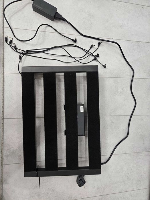 Педалборд плюс блок питания