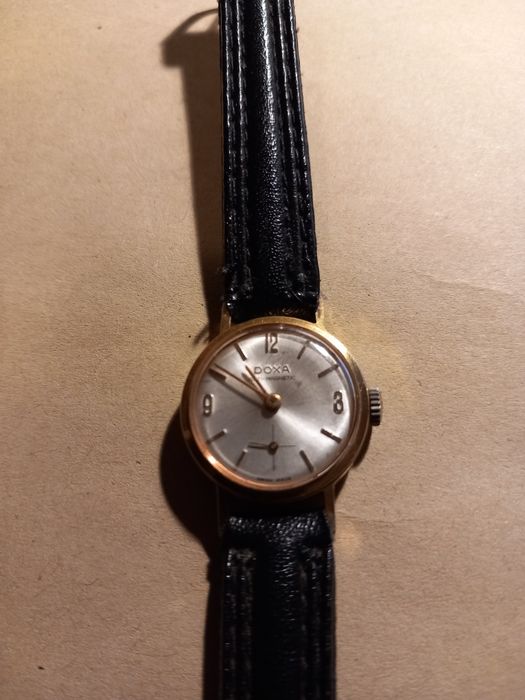 Vând ceas dama Doxa antimagnetic,stare perfectă de functionare