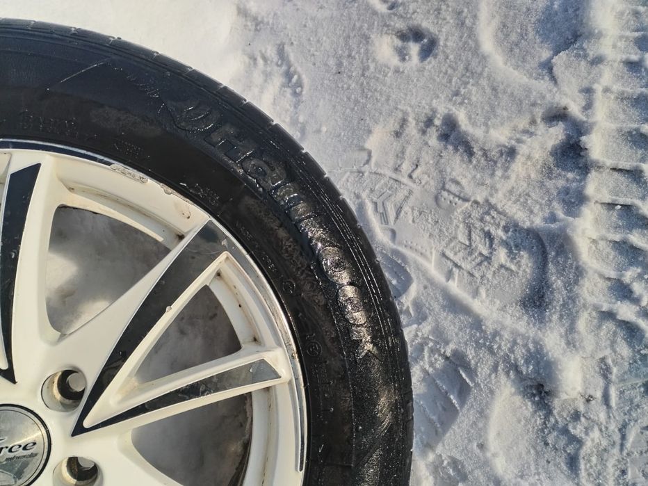 Автошина с дисками