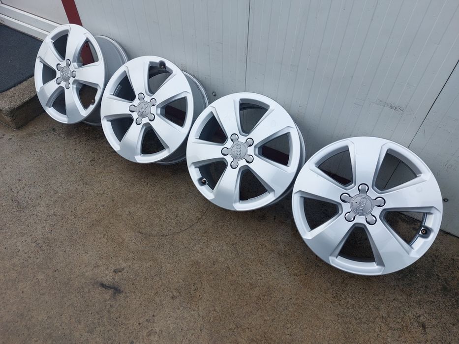 Jante aluminiu ORIGINALE r17 / Audi Vw Skoda Seat / 5x112
