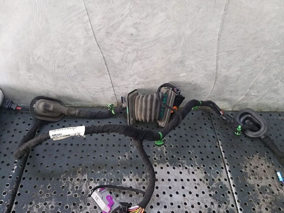 Cablaj instalatie electrica usa dreapta fata vw golf 5 1k 1k0971121cl