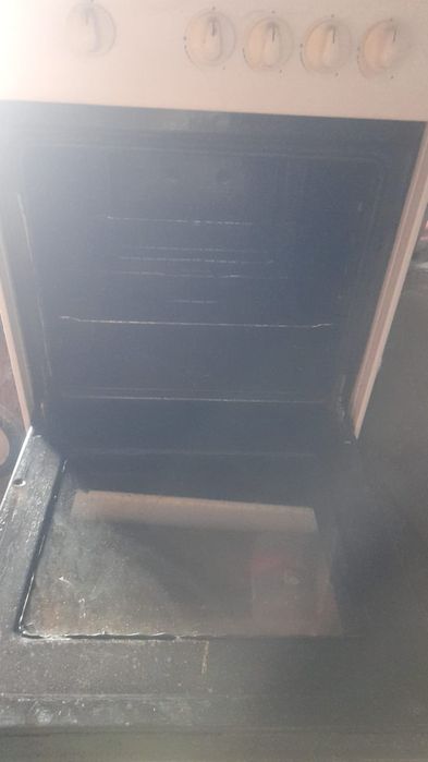 Продам газ плиту Beko 1