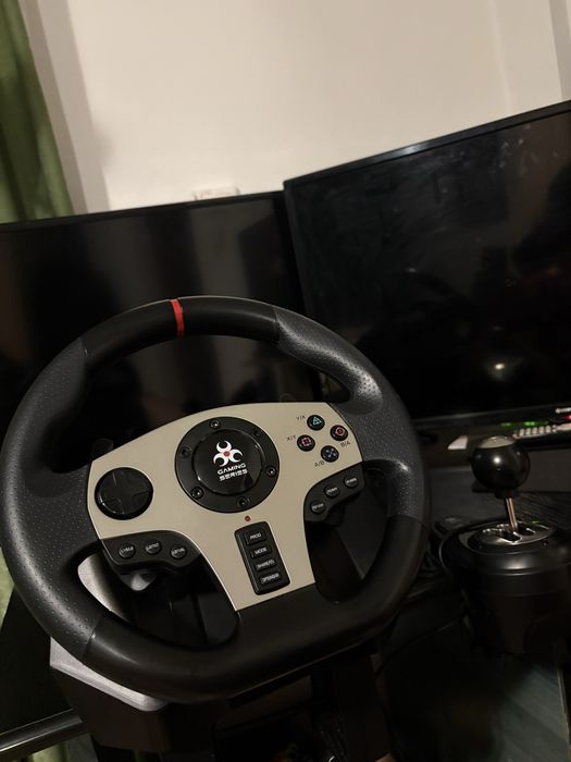 Vand volan Gaming ca nou