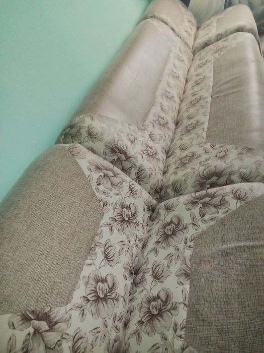 Диван, кресло сатылады