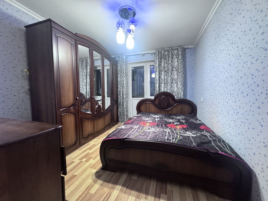 Продается 3 х комнатная в 6 микрорайоне