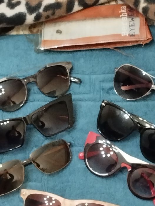 Солнцезащитные очки брендовые