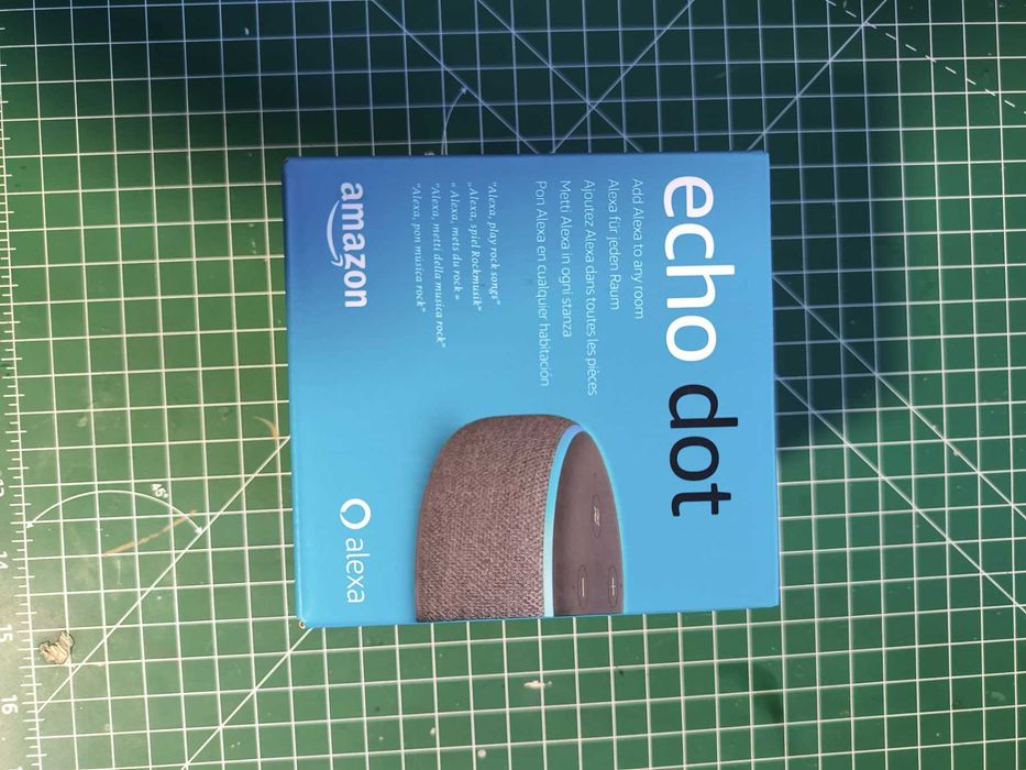Echo dot неотваряно