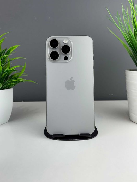 Apple iPhone 15 Pro Max 256 GB, серый 7000а7405