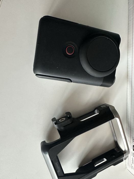 Камера за влогинг Canon- PowerShort V10