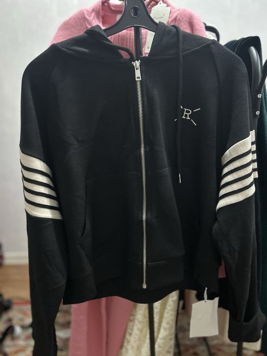 Женская.  Платья