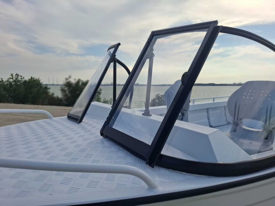 Barca Alphaboat Danube 530 PROMOTIE CRACIUN