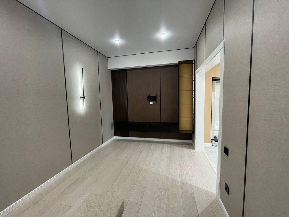 Квартира Новостройка уй сотилади Оху рўпарасидаги