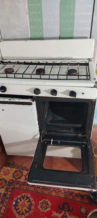 Продаётся газовая плита