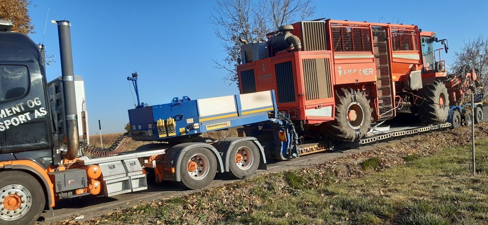 Transport Utilaje agricole, și construcții,  Tractoare si alte Utilaje
