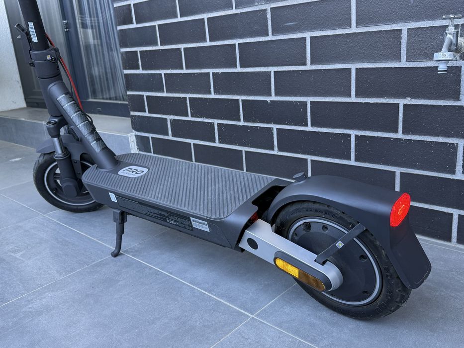 Trotineta electrica Xiaomi Scooter 5 Pro NOUA