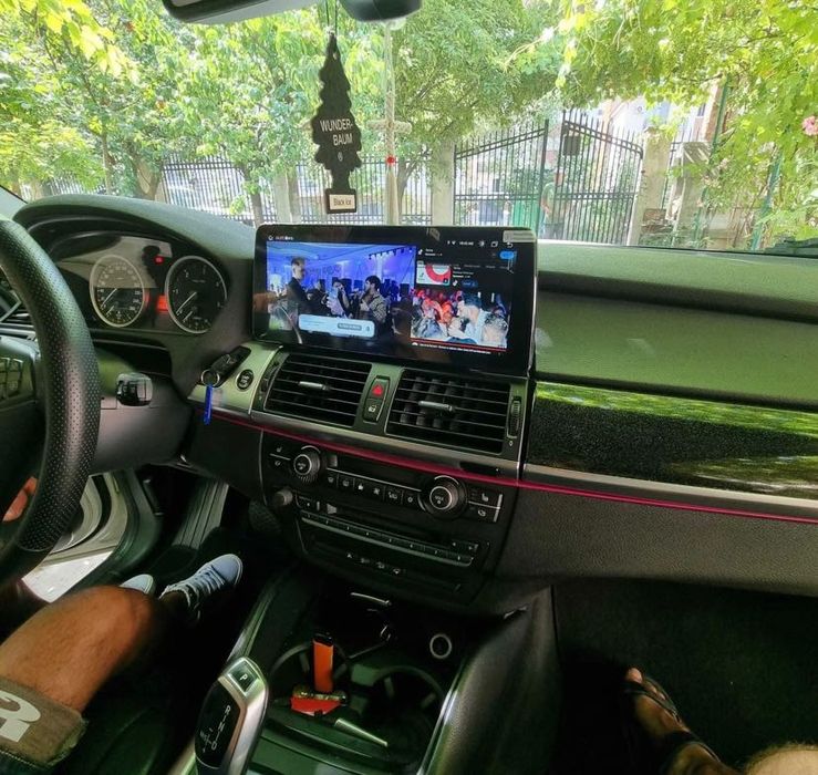 Navigatie android 12" BMW X5 X6 E70 E71 Carplay Waze YouTube