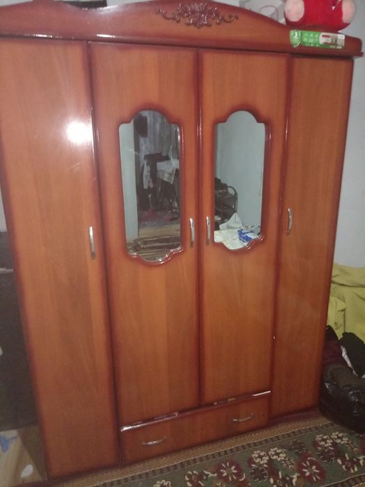 Bolalar mebeli yangidek