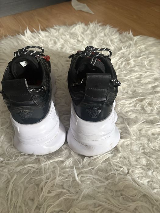 versace chain reactions