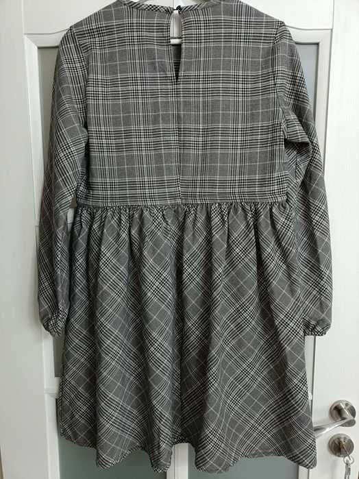Rochie carouri C&A nouă