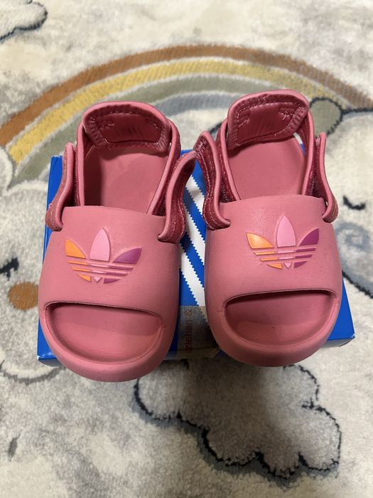 Летни сандали adidas