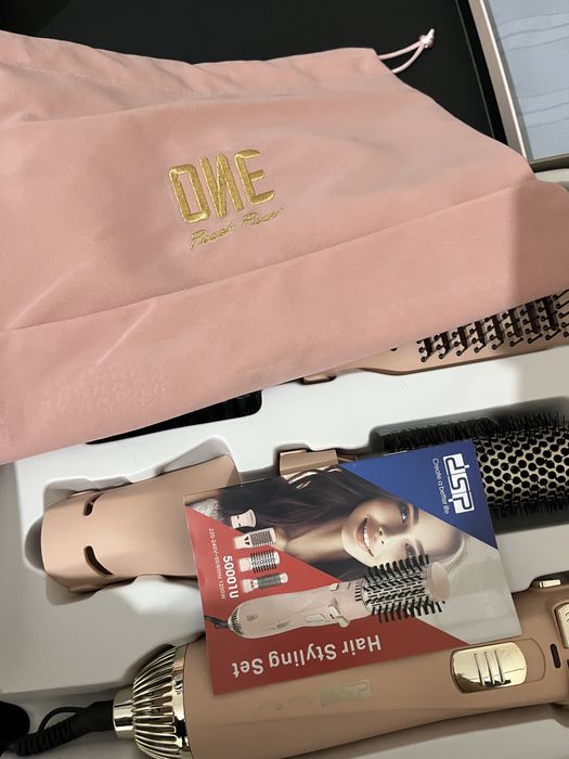 Многофункциональный стайлер 4в1. Подходит для любого типа волос