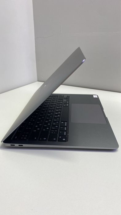 MacBook Air M1 2020 КН6943