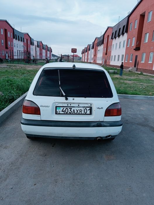 Ниссан Санни N14
