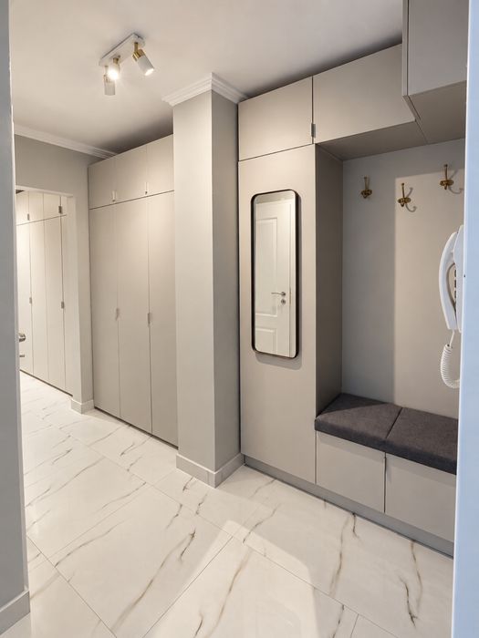 PROPRIETAR – Apartament 3 camere, 67 mp, 2 băi, complet renovat și mobilat, Girocului