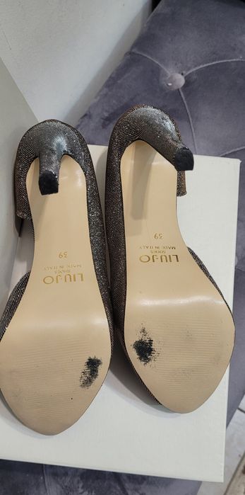 Pantofi decupați LIU-JO de ocazie mar 39