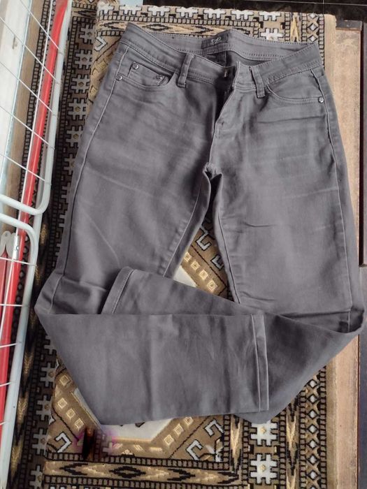 клинове панталони дънки л размер по 3лв