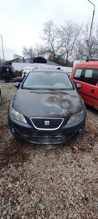 Dezmembrez Seat Ibiza 2012 break motor 1.2i cod motor CFWA