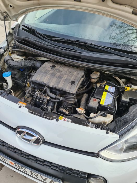 Vând Hyundai I10