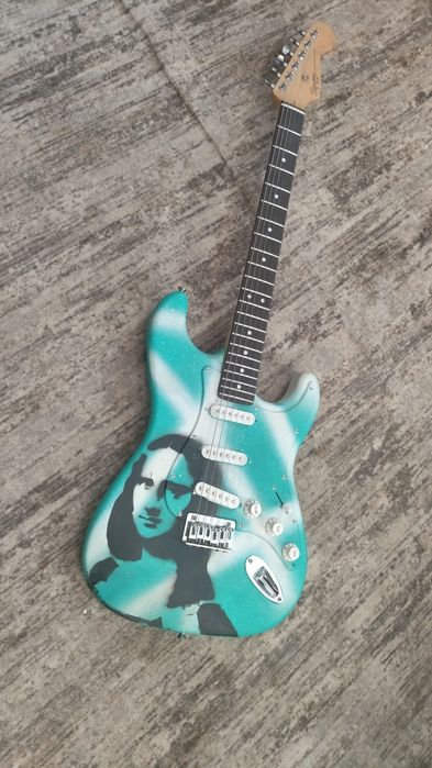 Squire  stratocaster