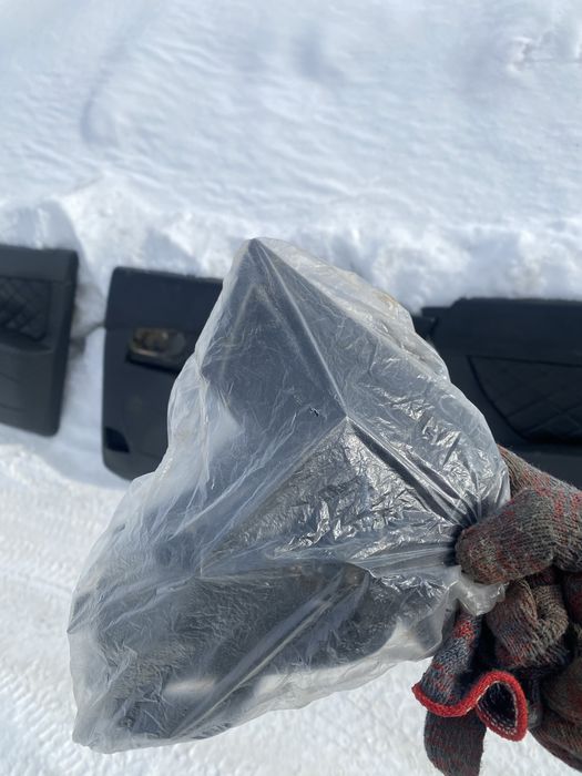 Продам обшивки на приору