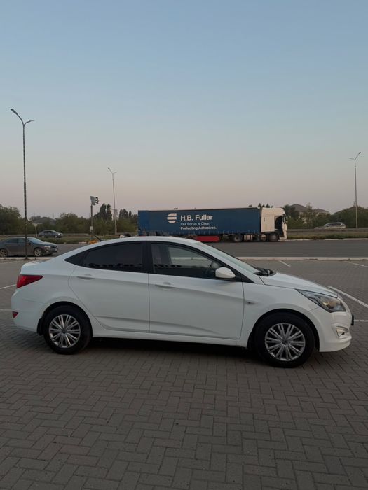 Продам хьюндай солярис рестайлинг