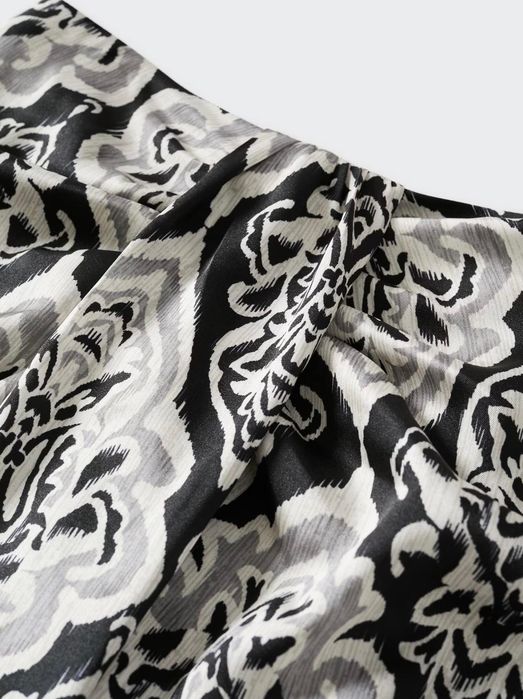 Fusta cu imprimeu - mango
model midi, talie medie, detaliu