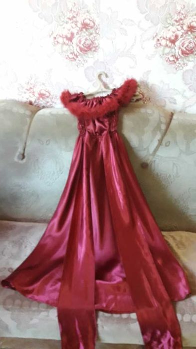 Вечернее Праздничное  Платье для Девочки!