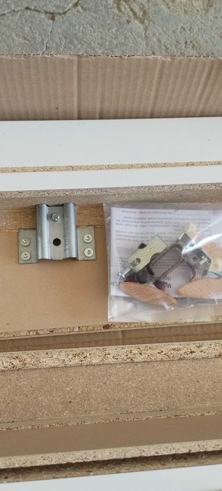 Tocuri de uși interior albe