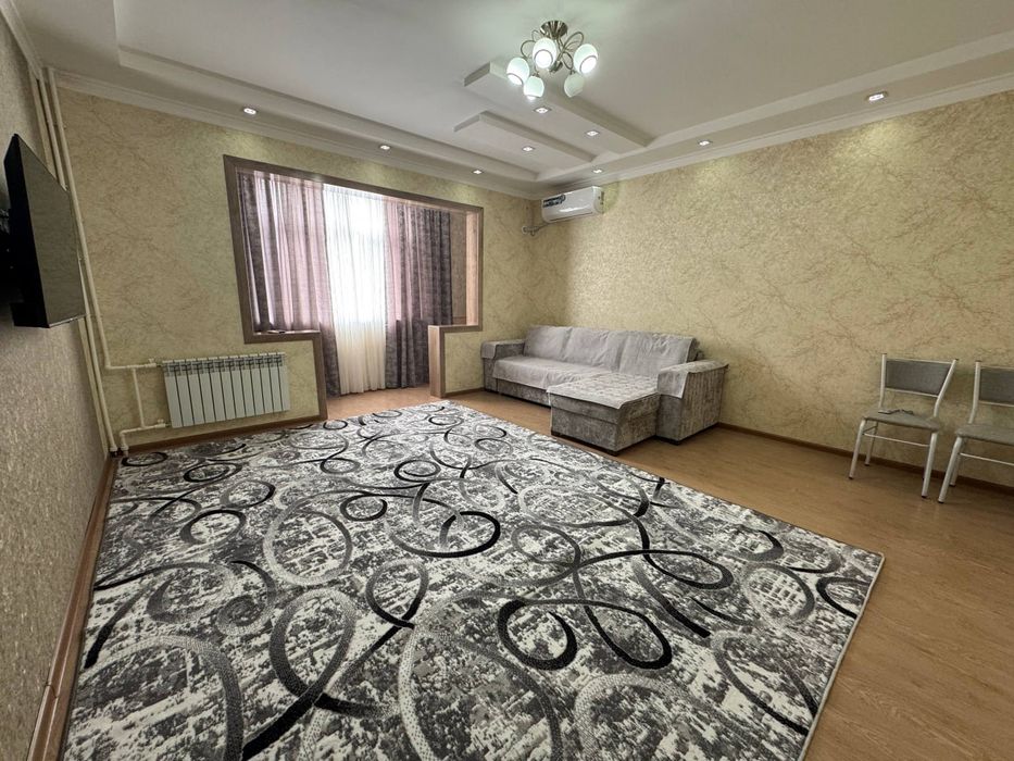 Аренда! Срочно!!! 2 комнатная, #550 Паркентский