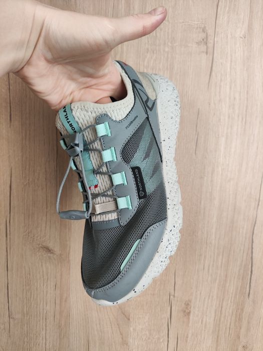 Кроссовки Northland 37 размер