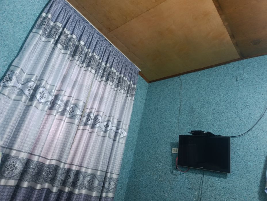 Уй сотилади мархабода югаславски домда