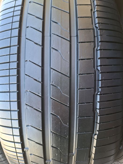Продам шины 255/45/20 ханкук