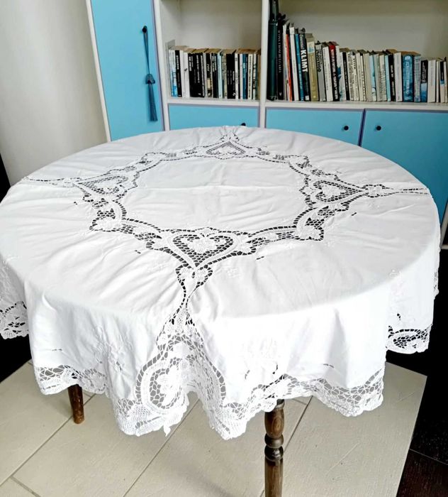 Покривка на една кука - правоъгълна, кръгла, синя, каренца, якички